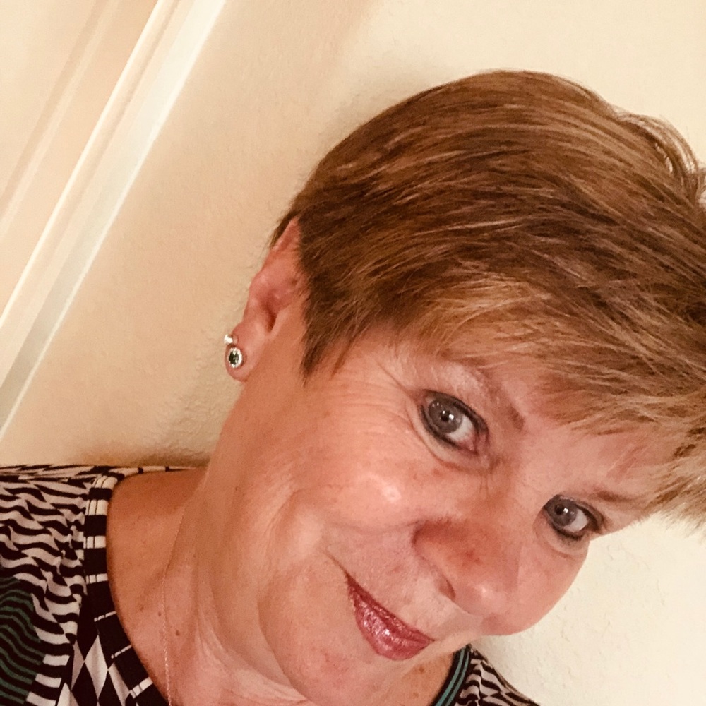 Meet your Posher, Kim